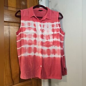 a.n.a Red and White Sleeveless Tie Dye  Button-Down Shirt Vtg Red Sz M